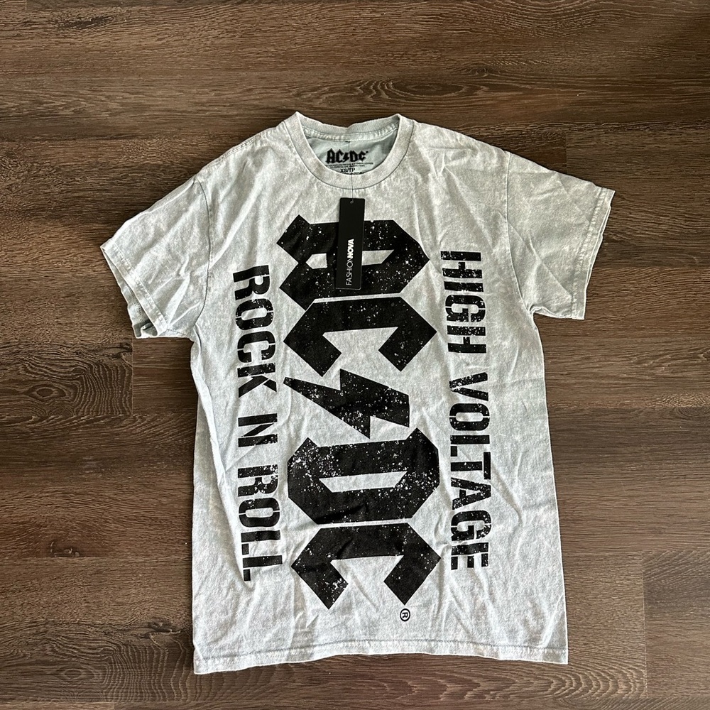 Fashion Nova White and Black Graphic Tee